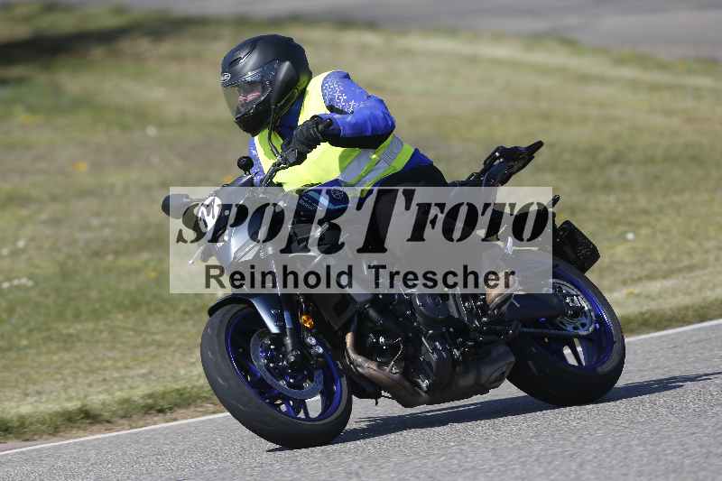 /01 02.04.2026 MAZ ADR/Gruppe gelb Gruppe gruen/17